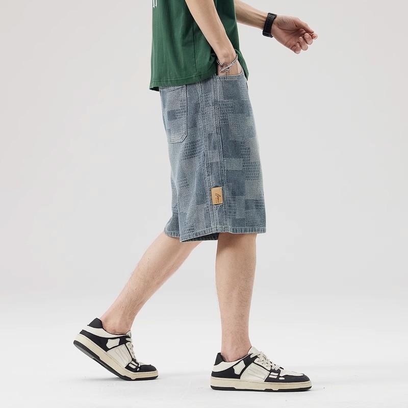 Men's trendy loose denim shorts